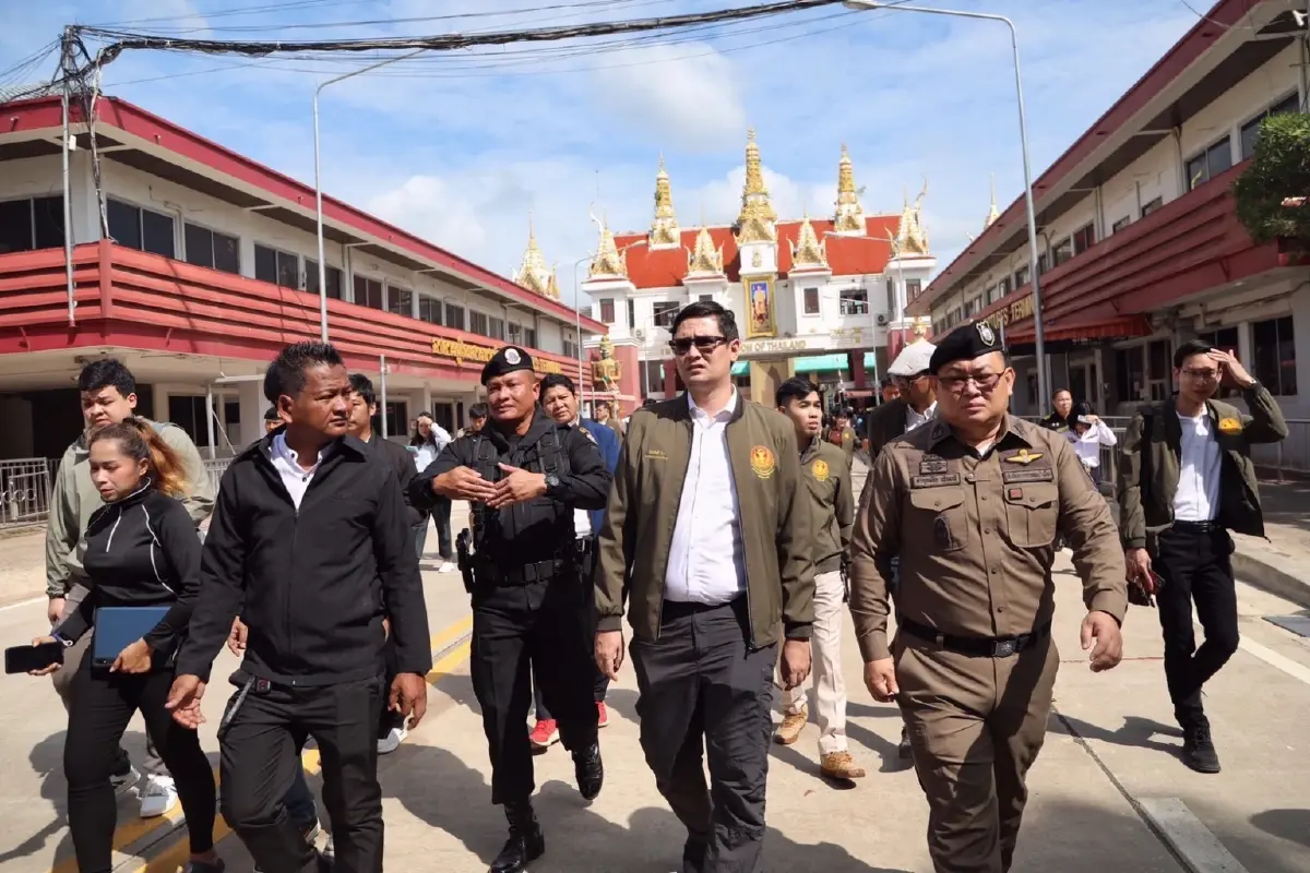 'โรม' เผยเบื้องหลัง 7 คนไทย 'คีย์แมน' ลวงคนเป็นแก๊งคอลเซ็นเตอร์