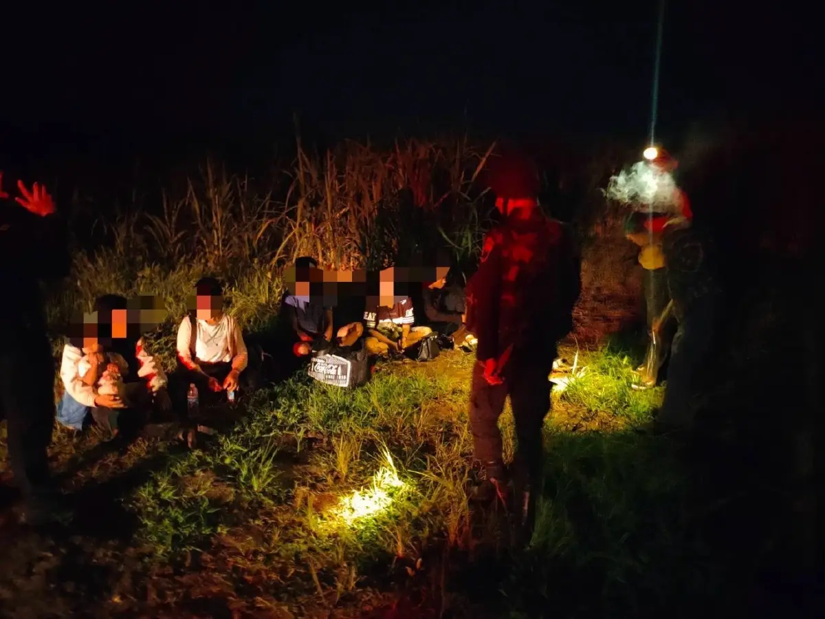 อดไม่ไหว! 15 กัมพูชากลับชาติ ตามคำ 'ฮุน เซน' แต่ตกงาน แอบเข้าไทยโดนจับ