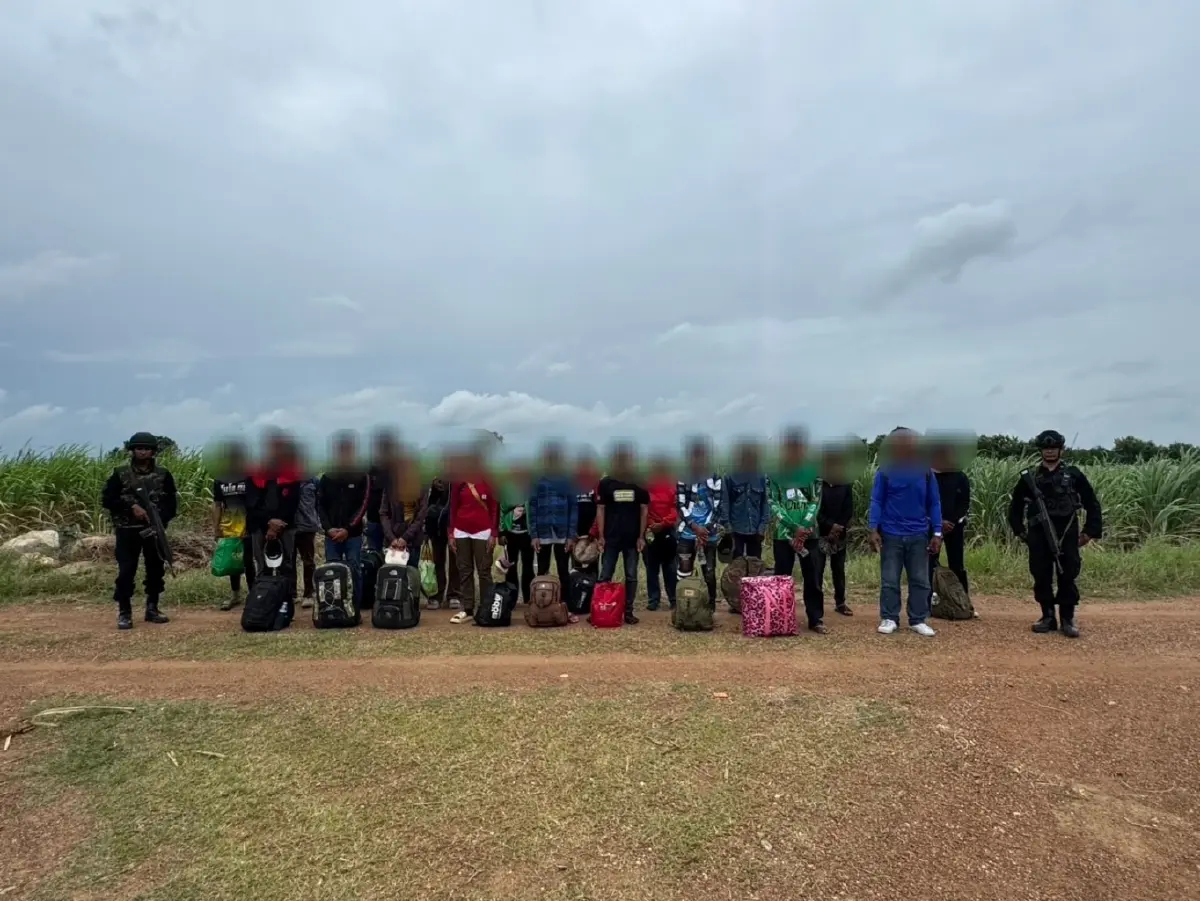 ไทยกัมพูชาปะทะเดือด 19 แรงงานเถื่อนหนีโดนจับ ลอบข้ามแดน