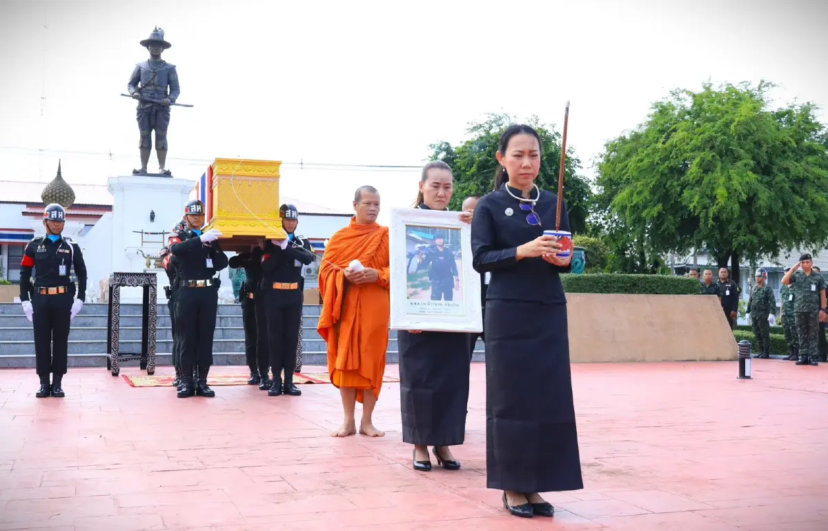 ส่งร่าง 'จ.ส.อ.ธีระยุทธ' วีรบุรุษชายแดนไทย-กัมพูชา กลับสู่ภูมิลำเนา