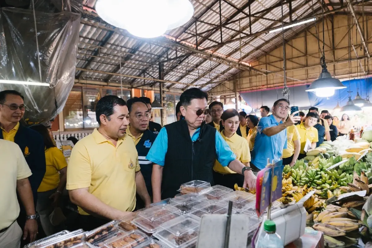 จตุพร ลุยตลาดดอนหวาย ดันตลาดต้องชมทั่วไทย กำชับดูแลราคาสินค้า