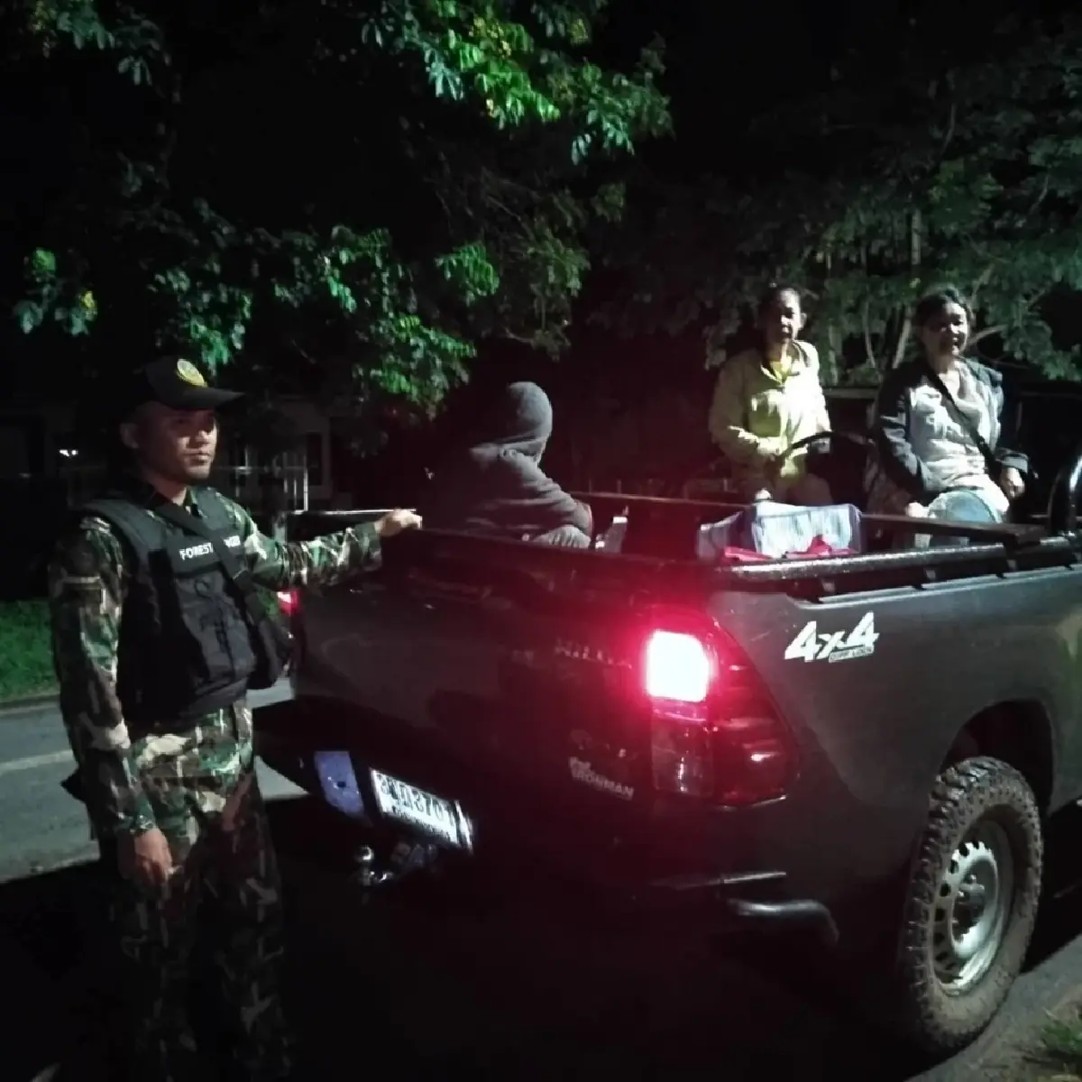 ชายแดนเดือด ขสป. ระดมพล พิทักษ์หมู่บ้าน ศรีสะเกษ-อุบลฯ ให้ปลอดภัย