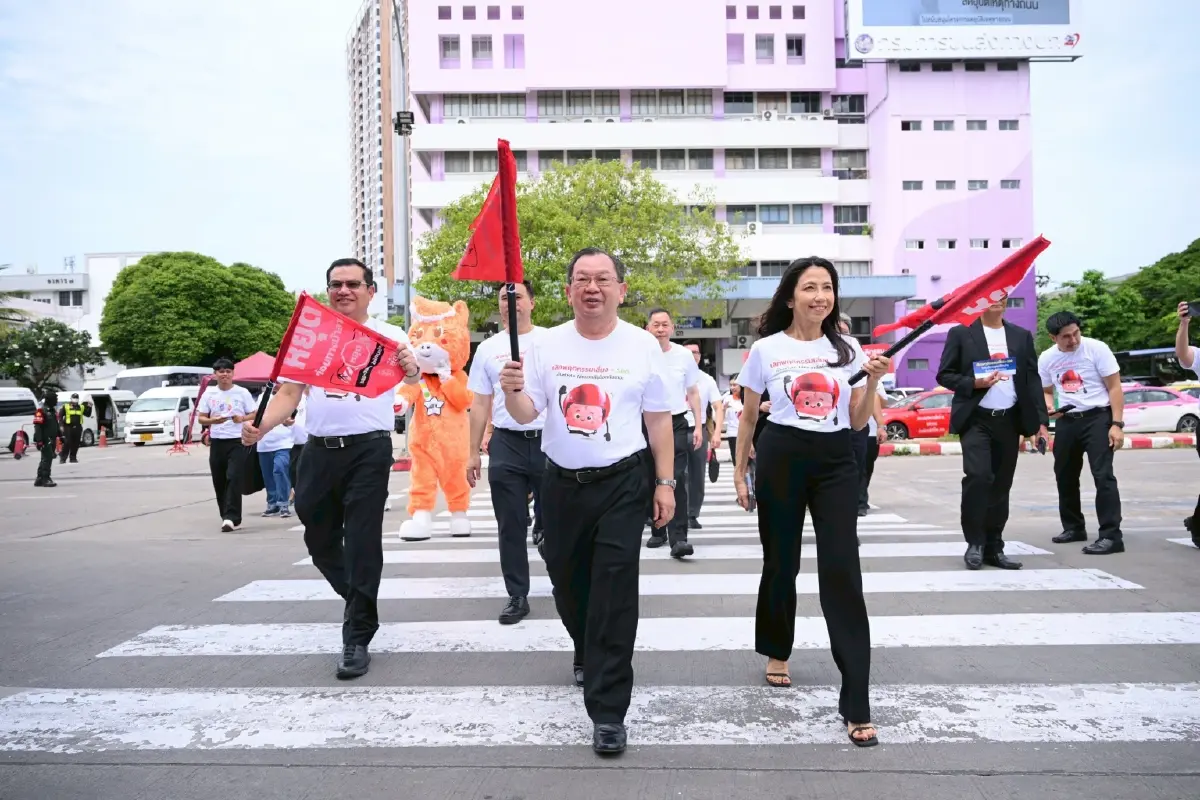 รณรงค์ใหญ่! 'เลิกเสี่ยง = รอด'3 หน่วยงาน ผนึกกำลังสวมหมวกกันน็อก