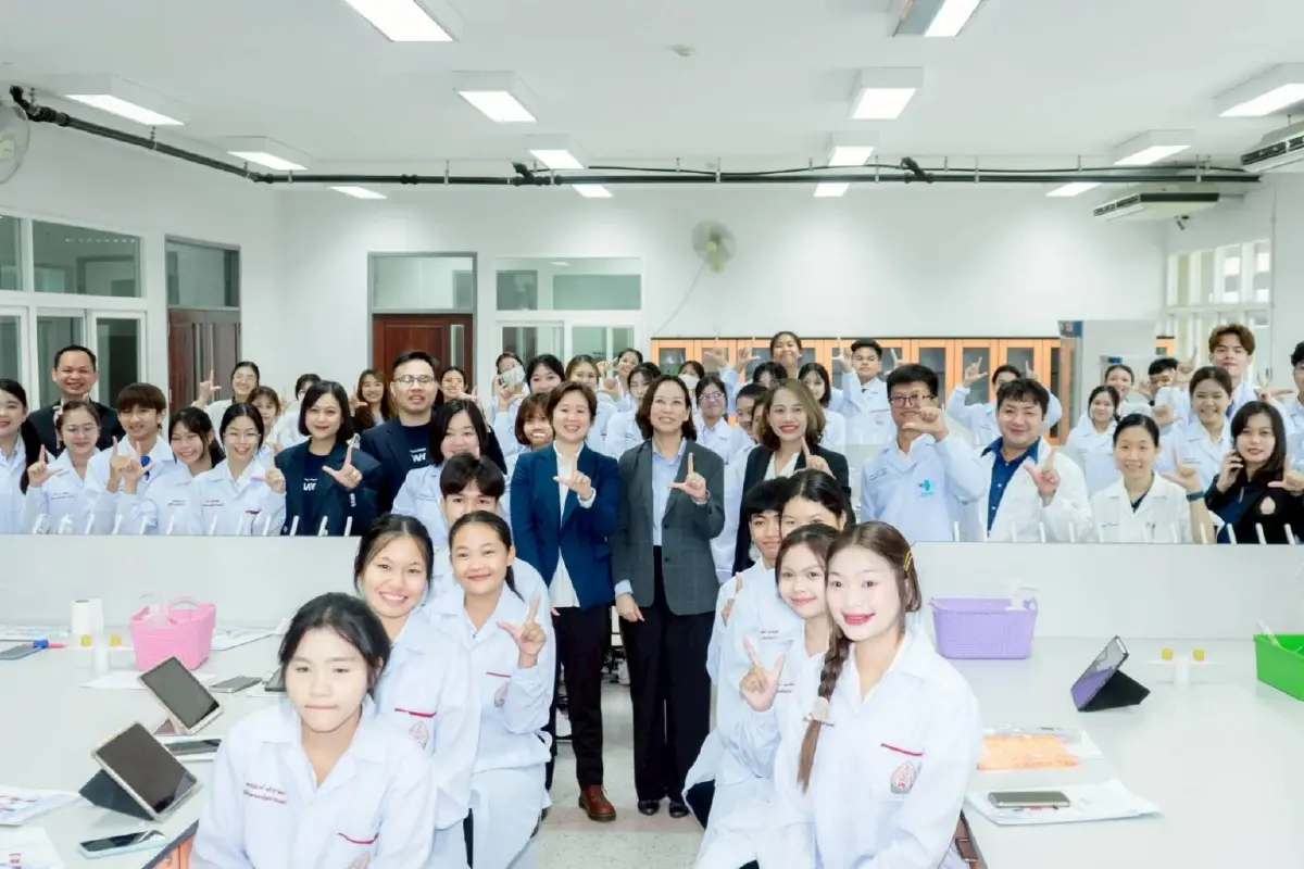 วัฒนาเฮลธ์ รุกแผนสุขภาพลุ่มน้ำโขง ร่วม ม.นครพนม เปิดศูนย์เทคนิคการแพทย์