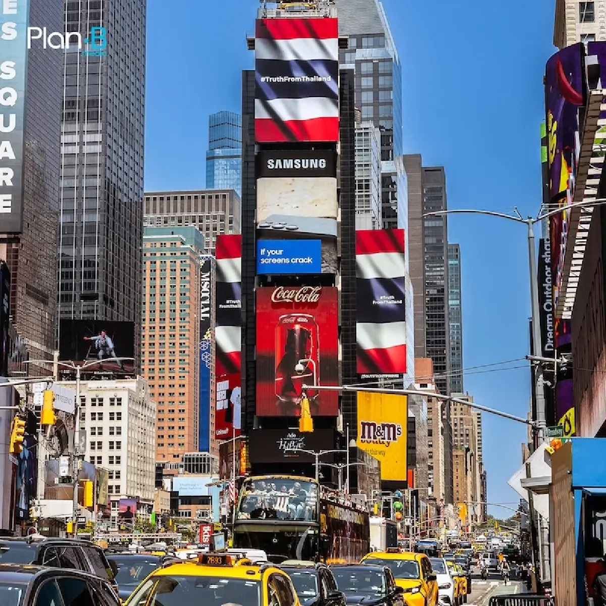 กระบอกเสียงก้องโลก ‘แพลน บี’ เผยข้อเท็จจริงจากไทย ผ่านใจกลางไทม์สแควร์