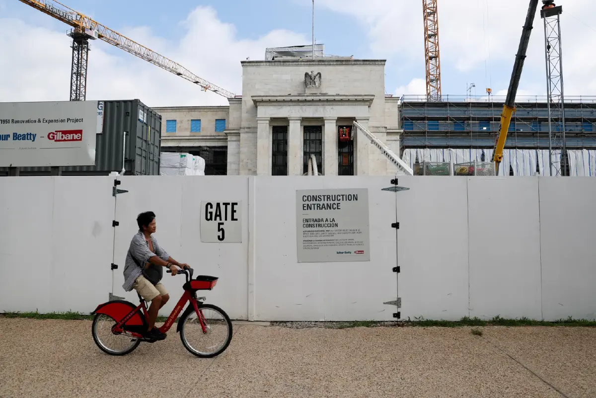 เปิดปมใช้งบรีโนเวทตึก 8 หมื่นล้าน ข้ออ้างทรัมป์ขู่ไล่ออก ปธ.เฟด 'พาวเวลล์'