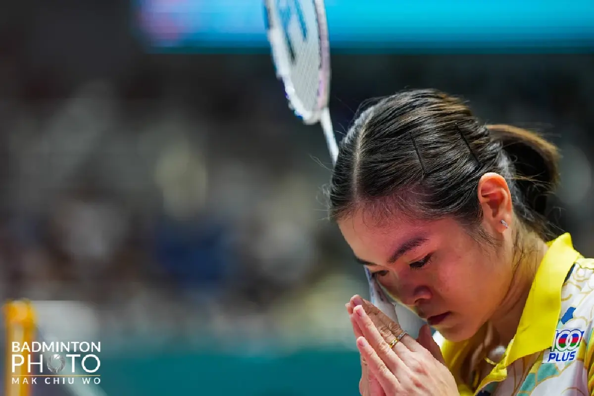 ดูแบดมินตันสด 16.50 น. ครีม บุศนันทน์ พบ อันโมล คาร์บ Macau Open 2025