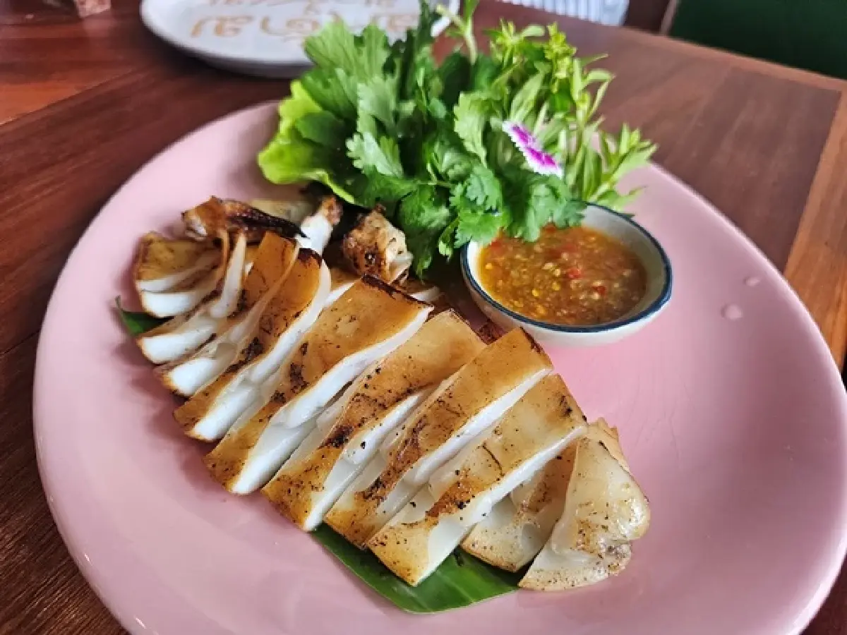 ‘แก่นกรุง’ มิชลินไกด์ ‘อาหารอีสานไฟน์ไดนิ่ง’ ย่านกรุงธนบุรี