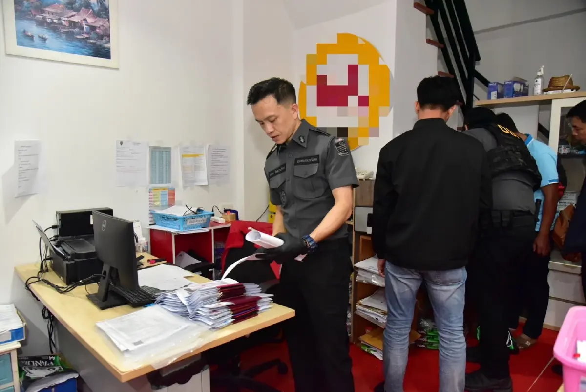 แฉฟัน 450 ล้าน หัก 'หัวคิว' แรงงานกัมพูชา DSI ค้น 4 จุด ขบวนการขายชาติ