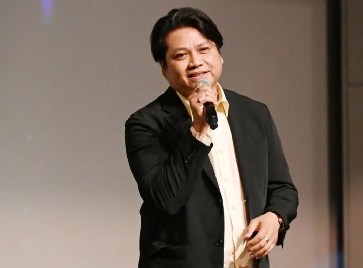 วันภาษาไทยแห่งชาติ ทชภณ – ใบเฟิร์น คว้ารางวัลใช้ภาษาไทยดีเด่น