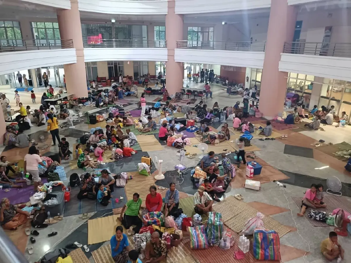 'บพท.' สานพลังบรรเทาภัย สู้รบชายแดนไทย-กัมพูชา และอุทกภัย