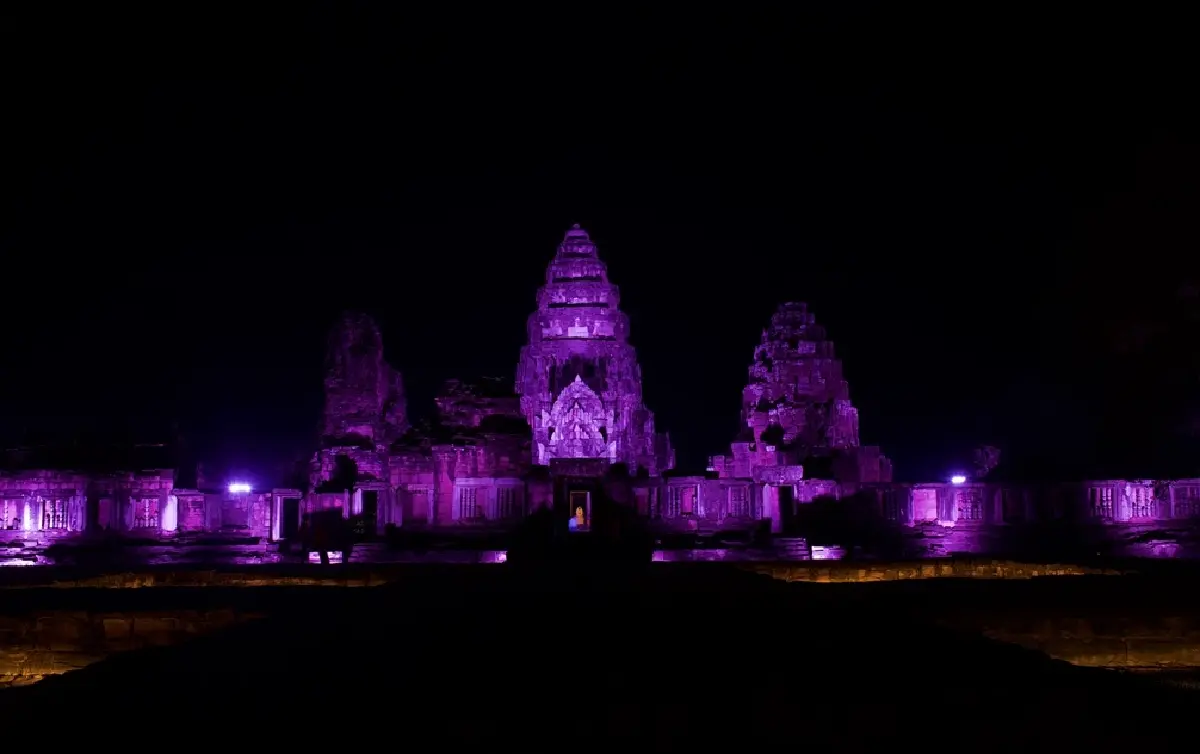 เชิญชมปราสาทหินพิมายยามค่ำคืน ปีที่ 2 (Phimai Night : Light Up)