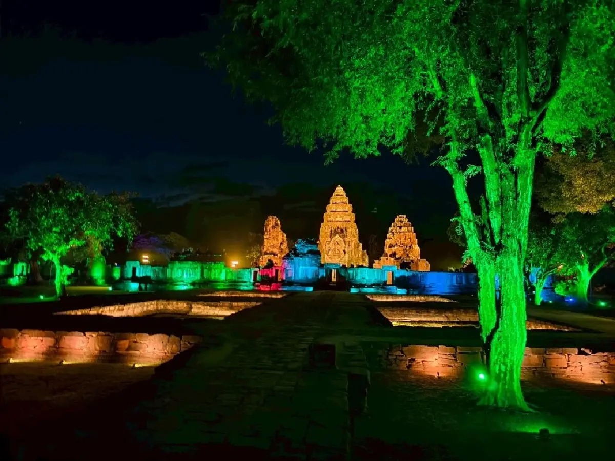 เชิญชมปราสาทหินพิมายยามค่ำคืน ปีที่ 2 (Phimai Night : Light Up)