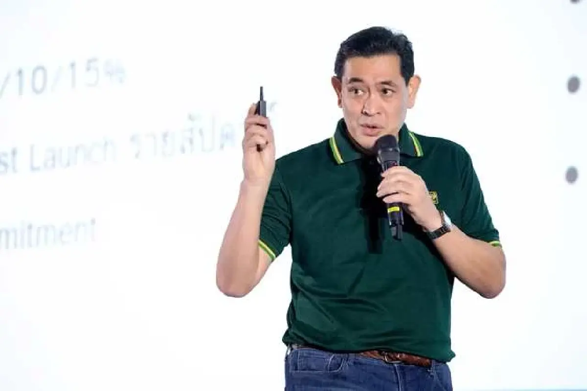 \'สุจริต มัยลาภ\' ผู้บริหารซีพีเอฟ วิ่งเหยาะๆ กำจัดความเครียด