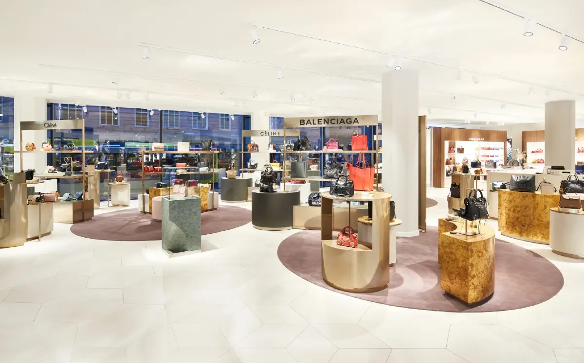 เจน 4 จิราธิวัฒน์ 'ฌอน ฮิลล์' คุมทัพห้างหรู ดี แบนคอร์ฟ เนเธอร์แลนด์