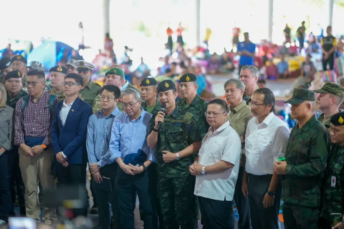 กต.พา ‘ผู้ช่วยทูตทหาร’ ลงชายแดน พิสูจน์ผลกระทบ ‘กัมพูชา’ โจมตีพลเรือน