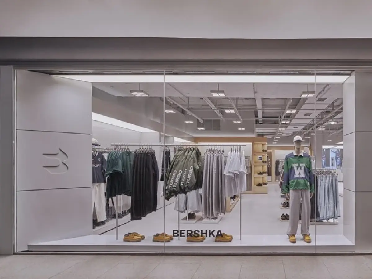 BERSHKA เผยโฉมแฟลกชิพสโตร์ล่าสุด  ณ ศูนย์การค้า เซ็นทรัลเวิลด์