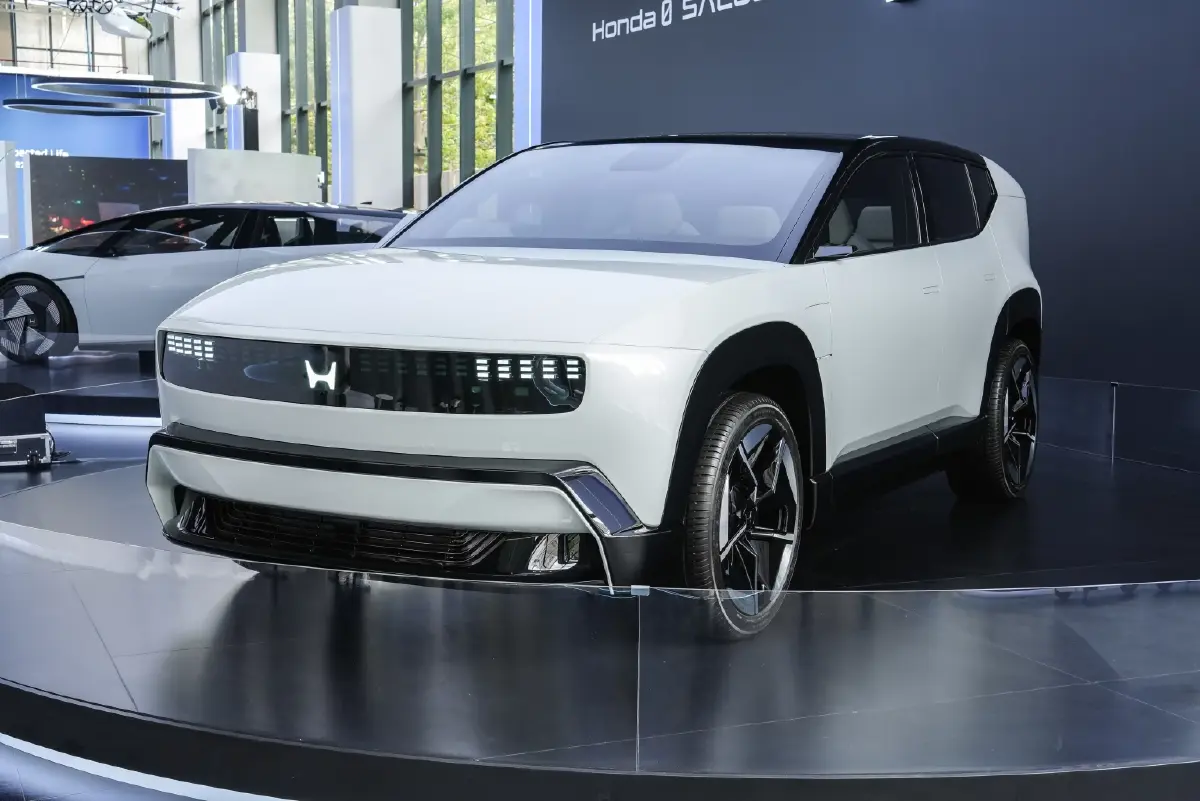  ฮอนด้า ผุด  “The M.O.V.E” เปิดโลกอนาคตยานยนต์ เตรียมสู้ศึก อีวี