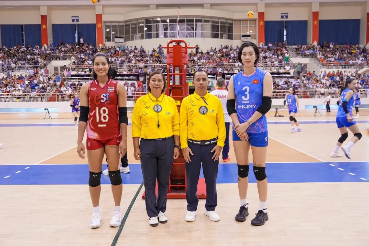 สาวไทย พลิกพ่าย เวียดนาม 2-3 เซต เสียแชมป์ ซี วี.ลีก ครั้งแรก