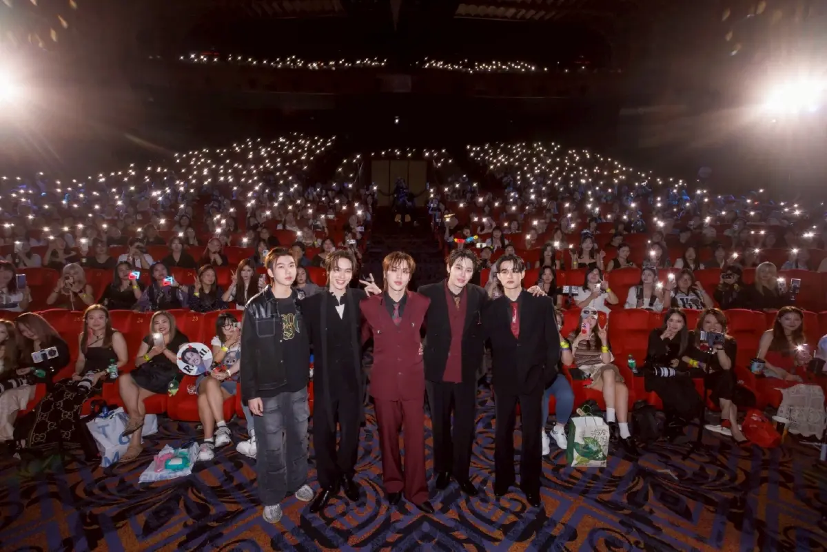 ‘บุ๋น-เปรม’ นำทีม ดูซีรีส์ตอนแรกกับแฟนคลับ ใน ‘REVAMP THE UNDEAD STORY First Premiere’