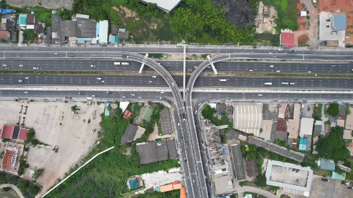 เปิดแล้ว 'ทางแยกต่างระดับบ้านแพ้ว' จ.สมุทรสาคร แก้ปัญหารถติด