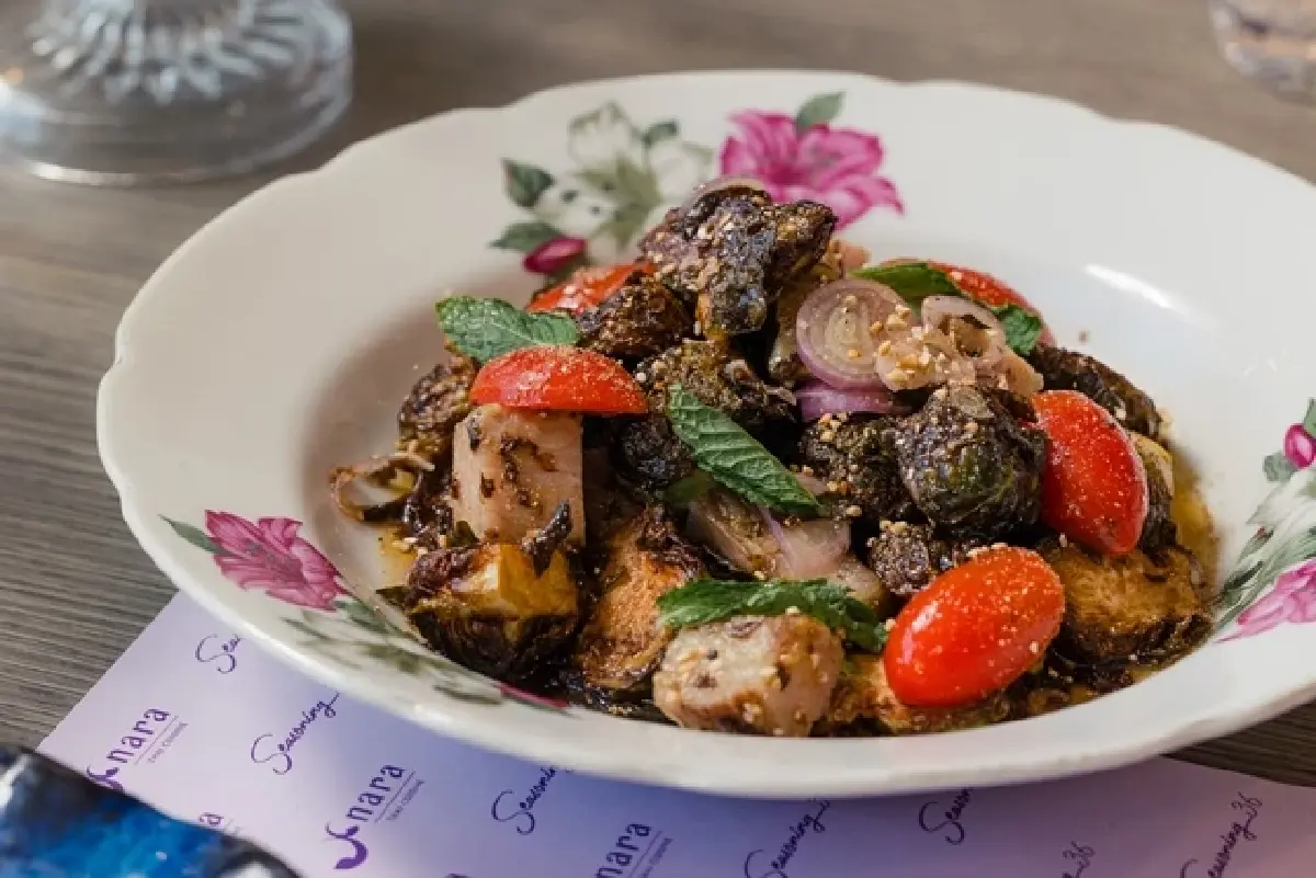 ‘นาราไทย คูซีน’ จับมือ ‘เชฟเบนซ์ อัครเดช’ เปิด ‘สำรับไทย’