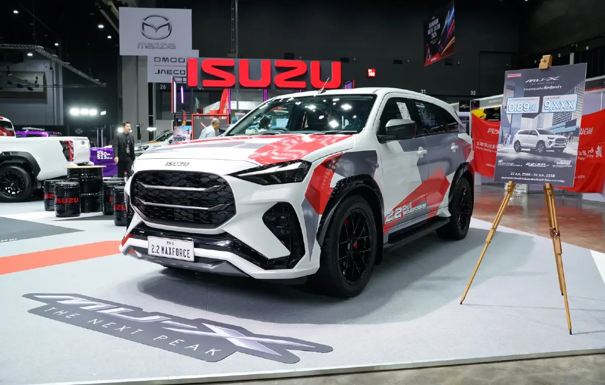 อีซูซุ มังกรทอง  นำทีมรถแต่ง บุกงาน “Bangkok Auto Salon 2025”