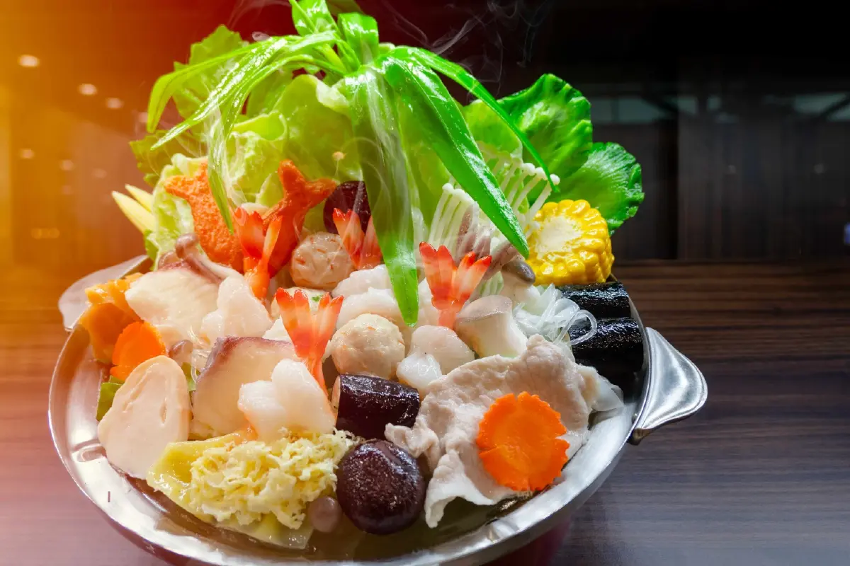 เมนูสุกี้เดือด ‘แกร็บฟู้ด’ เผยยอดสั่ง 270,000 จานต่อปี แค่ 2 เดือนโต 65%