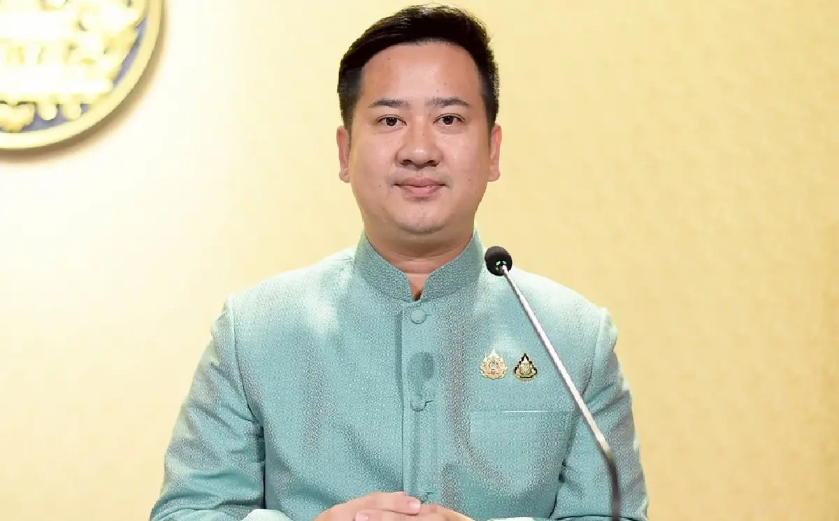 เร่งสำรวจซ่อมแซมอาคารบ้านเรือนเสียหาย จากเหตุชายแดนไทย-กัมพูชา