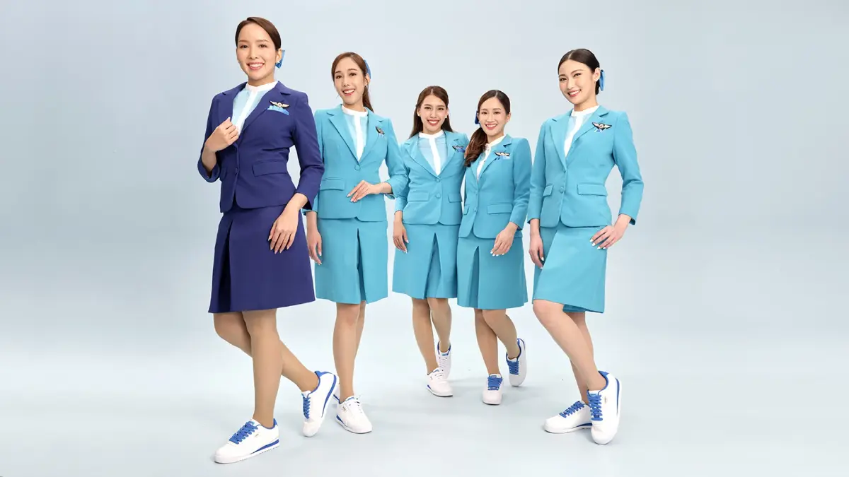 ‘บางกอกแอร์เวย์ส’ พลิกโฉมยูนิฟอร์ม คอลแลบส์ PUMA เปิดตัวรองเท้าผ้าใบคอลเลกชันพิเศษ