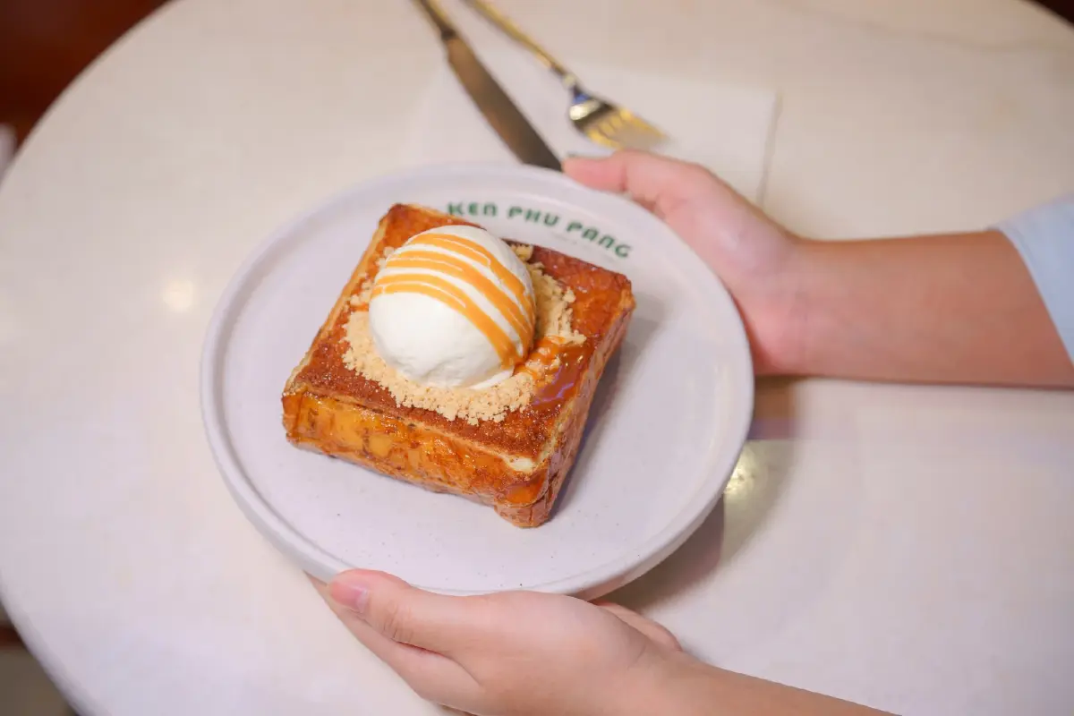 ‘เคนภูปัง’ ของเคน-ภูภูมิ ฝันใหญ่ไป ‘ร้อยล้าน’ ขายดีเฉียดวันละ 1 แสน ปีหน้าเตรียมเปิดสาขาเพิ่ม