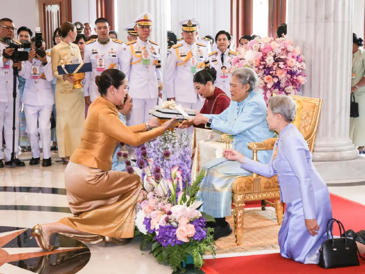 กรมสมเด็จพระเทพฯ ทรงเปิดนิทรรศการ “ชุดไทย : จากราชสำนักสู่ราชนิยม”