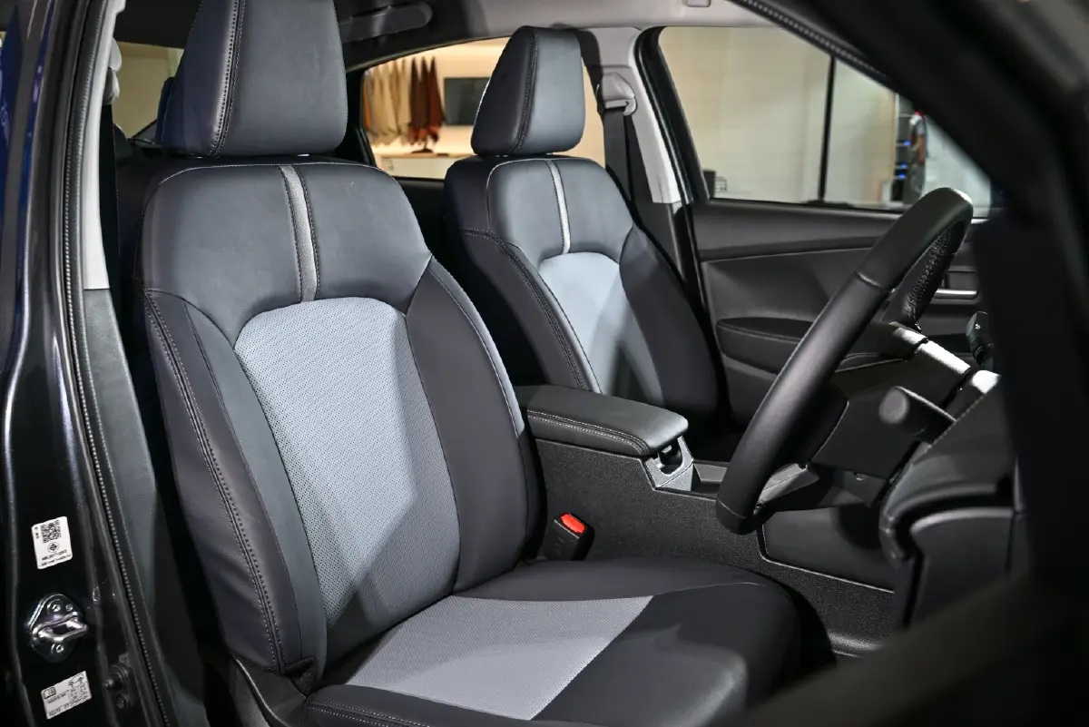 ยันพร้อมชนทุกพลังงาน โตโยต้า YARIS ATIV Hybrid เริ่ม 7.19 แสน