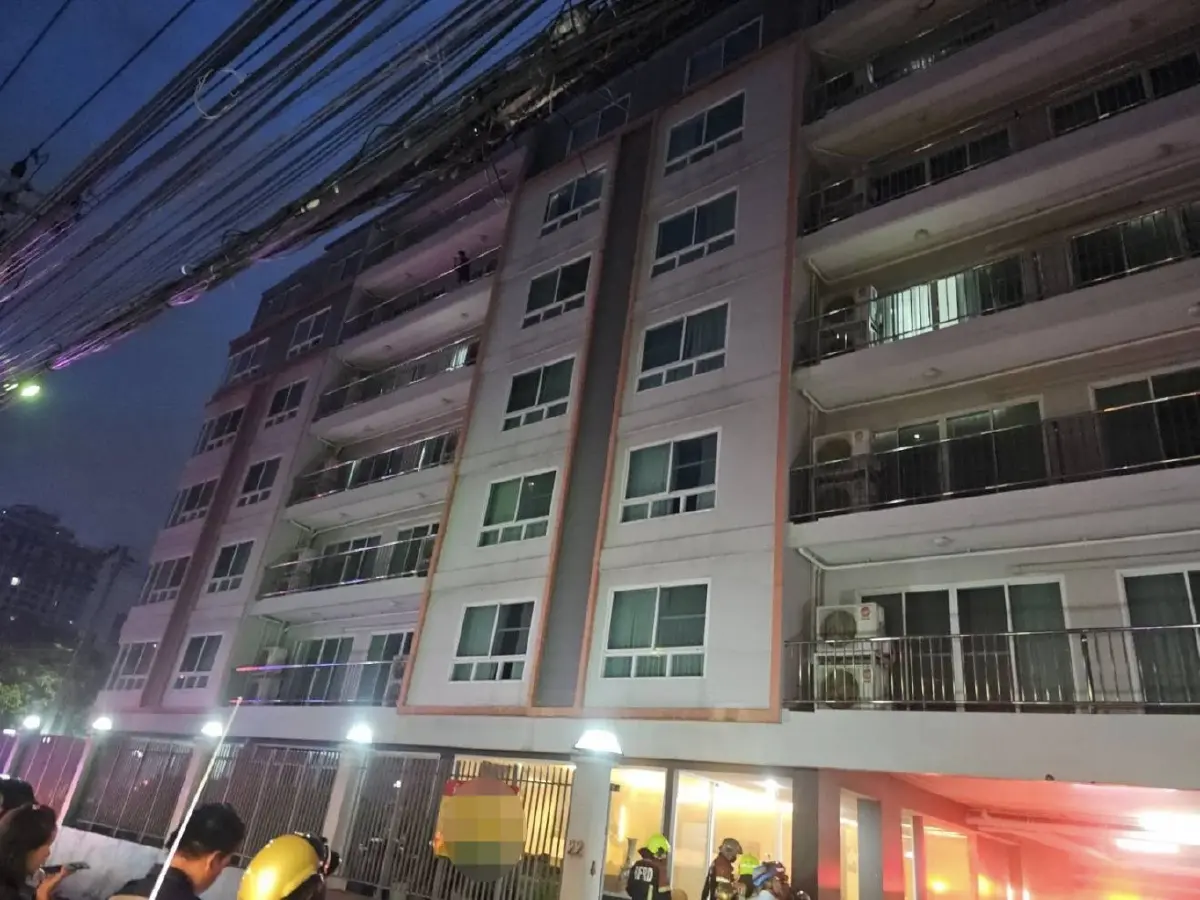 ด่วน เกิดเหตุ ไฟไหม้โรงแรมหรู สุขุมวิท 39 เขตวัฒนา อพยพหนีตายวุ่น