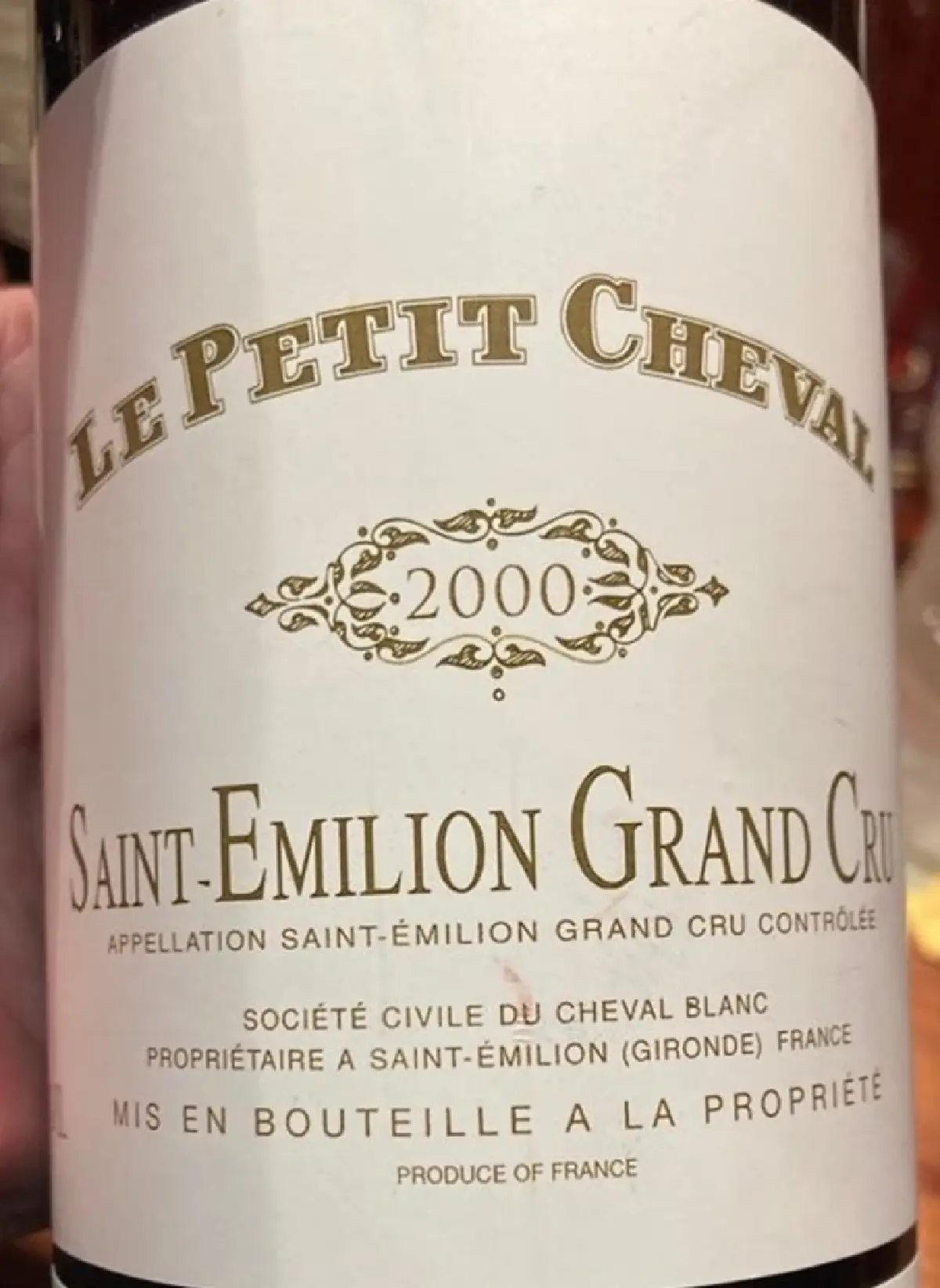 ชาโต เชอวาล บลอง ชิมเจ้า ‘ม้าขาว’ ถึงชาโต