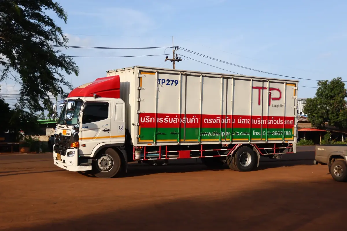 'ไทยพาร์เซิล' จับมือ 'เนชั่นปันน้ำใจ' ส่งความช่วยเหลือชายแดน