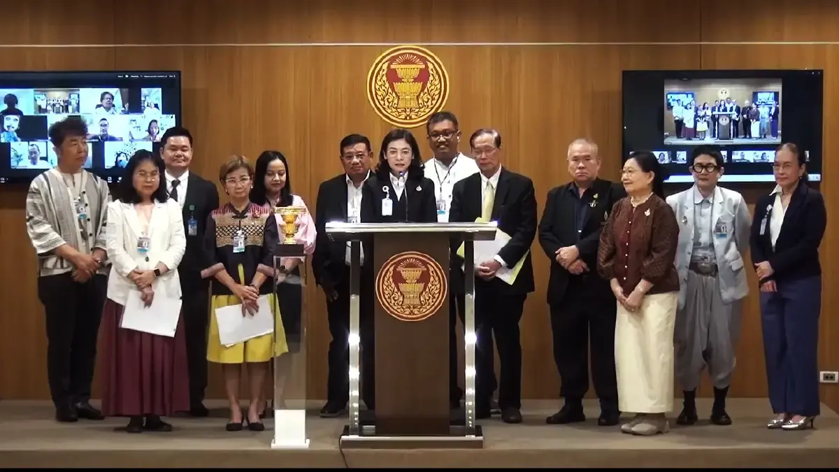 ‘พานแว่นฟ้า’ ปี 68 ตัดสินแล้ว ‘ความฝันของแมวจร’ คว้าชนะเลิศ