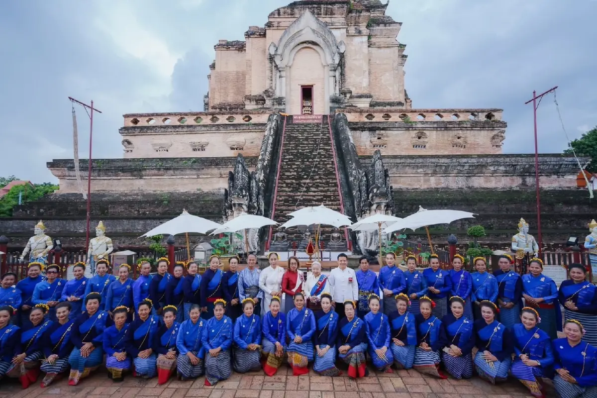 มาดามหยก ส่งกำลังใจ สู่ชายแดนไทย-กัมพูชา จัดช่างฟ้อนอุทิศส่วนกุศล ทหารสละชีพ