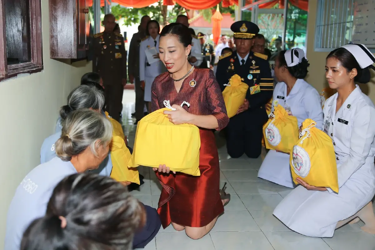 พระประวัติ สมเด็จพระเจ้าลูกเธอ เจ้าฟ้าพัชรกิติยาภาฯ เจ้าฟ้าของปวงชน