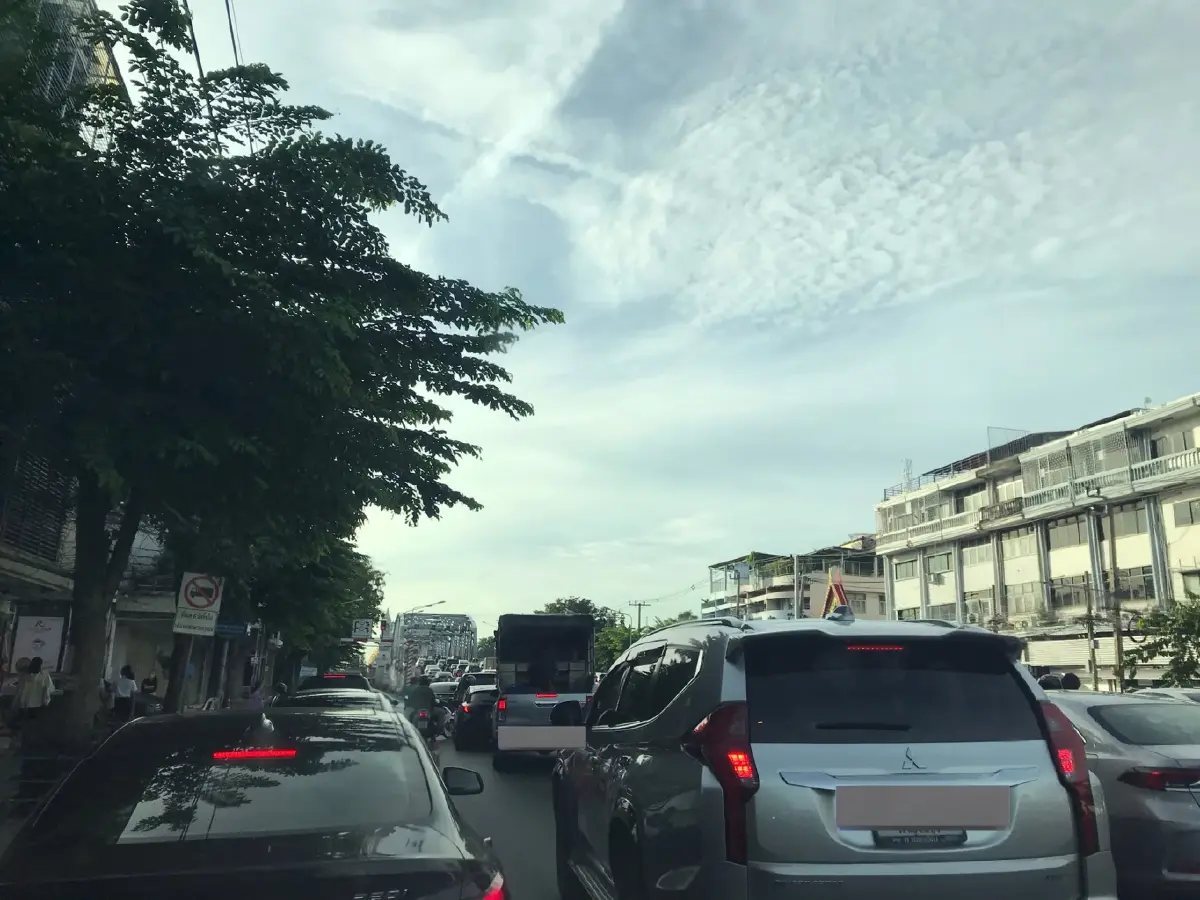 สุขสันต์วันทำงาน กทม.รถติดเต็มพิกัด กระทบผู้ใช้ทางเส้นไหนบ้าง?