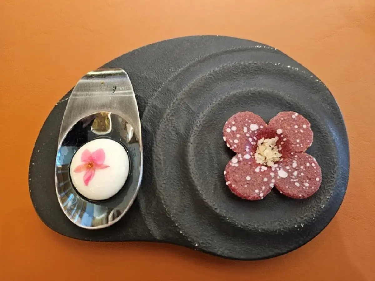 รสชาติ ‘อาหารฤดูร้อน’ ที่ Gaggan at Louis Vuitton โดยเชฟ Gaggan