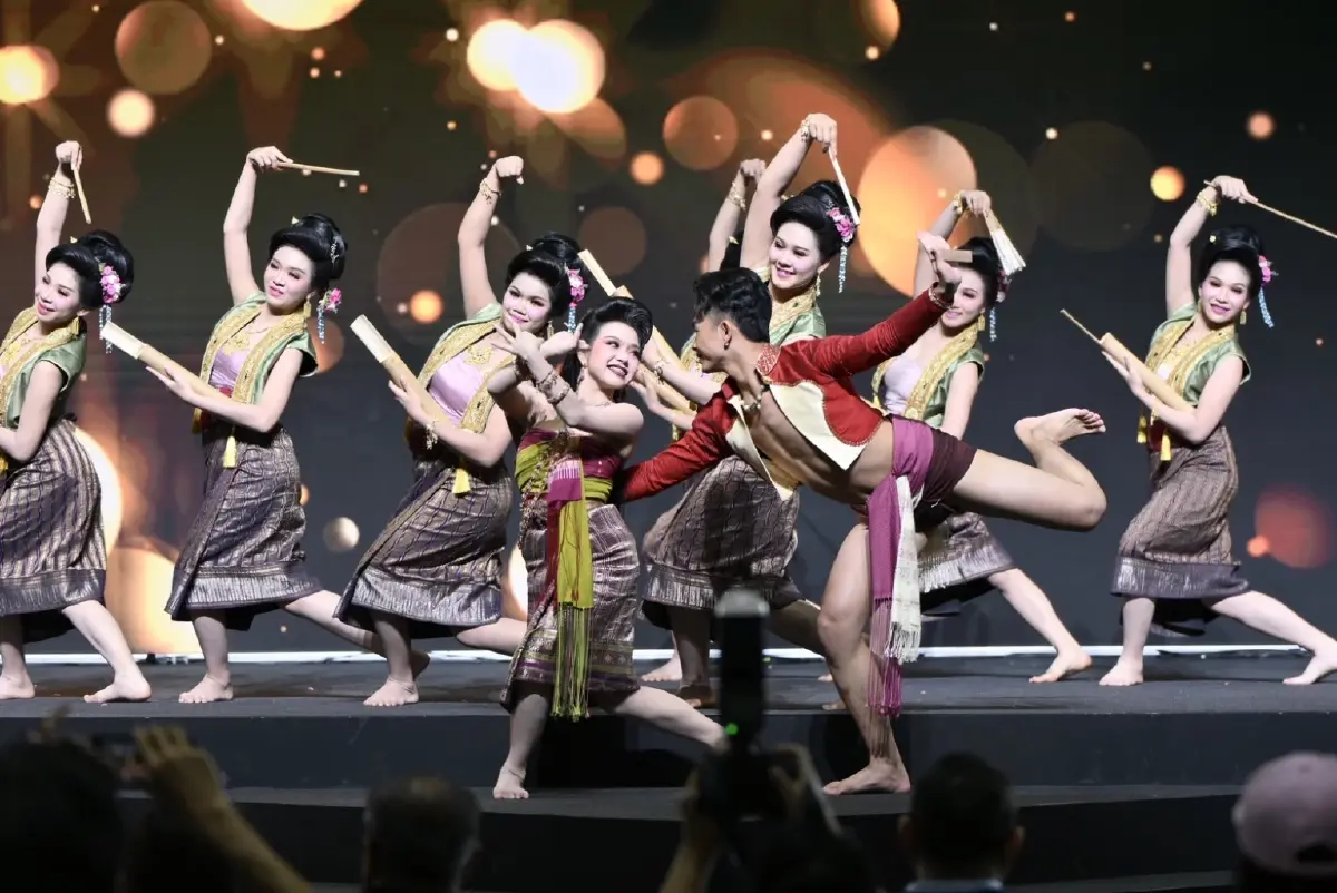 'สุดาวรรณ' นำทีมถวายพระพร 'พระพันปีหลวง' พร้อมดัน 'อว.แฟร์2025'