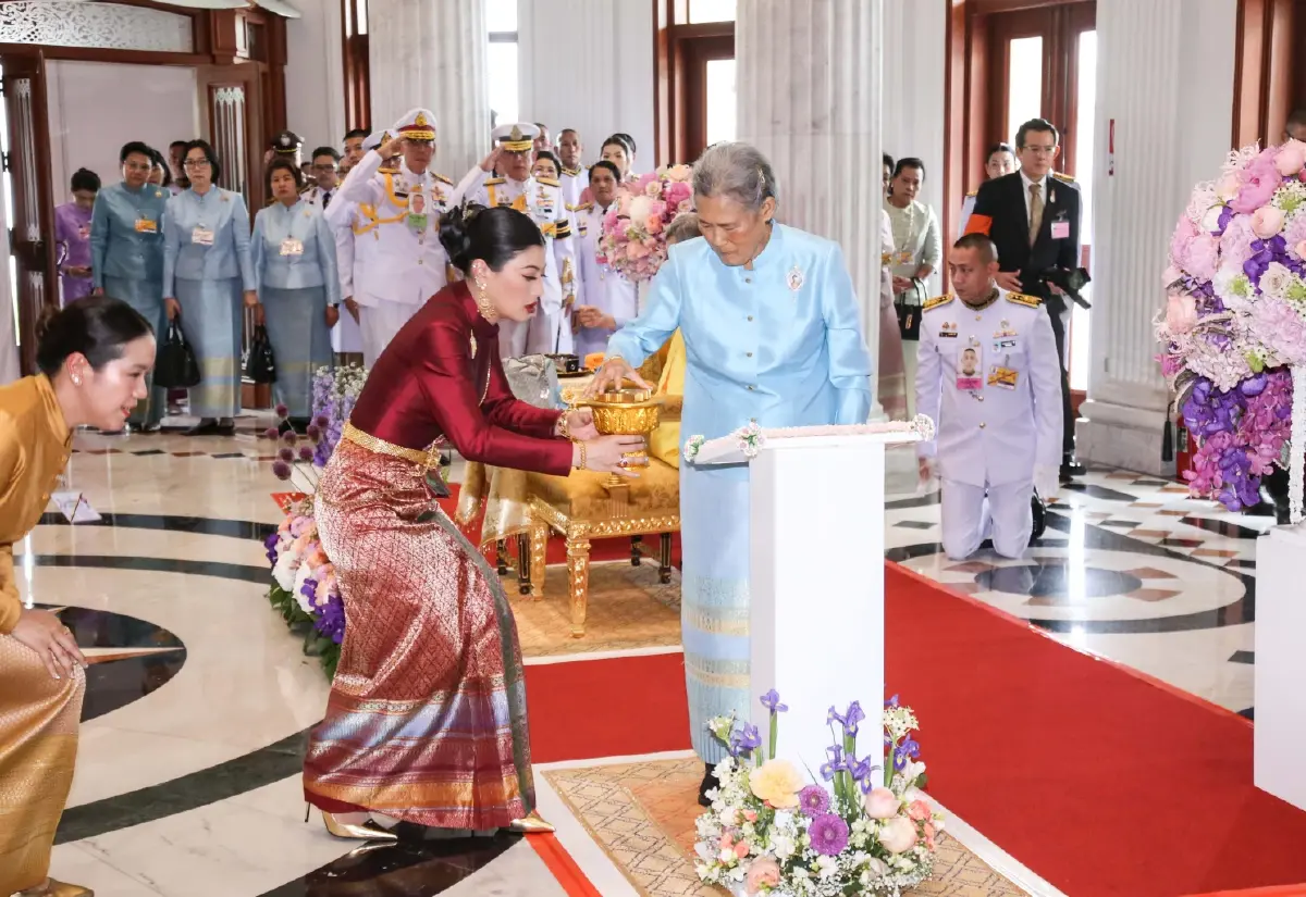 กรมสมเด็จพระเทพฯ ทรงเปิดนิทรรศการ “ชุดไทย : จากราชสำนักสู่ราชนิยม”