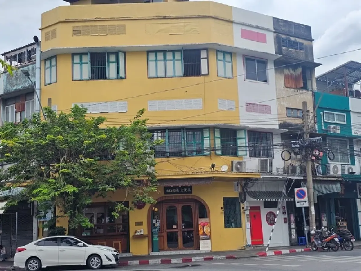 ‘ข้าวอบหม้อดิน’ อาหารจีนดั้งเดิม ที่ ‘Claypot King’ เยาวราช