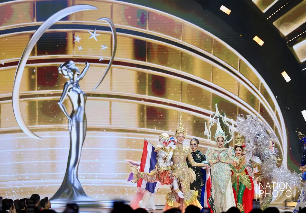 เผยโฉม ชุดประจำชาติ Miss Universe Thailand 2025 เฉิดฉายเวทีจักรวาล