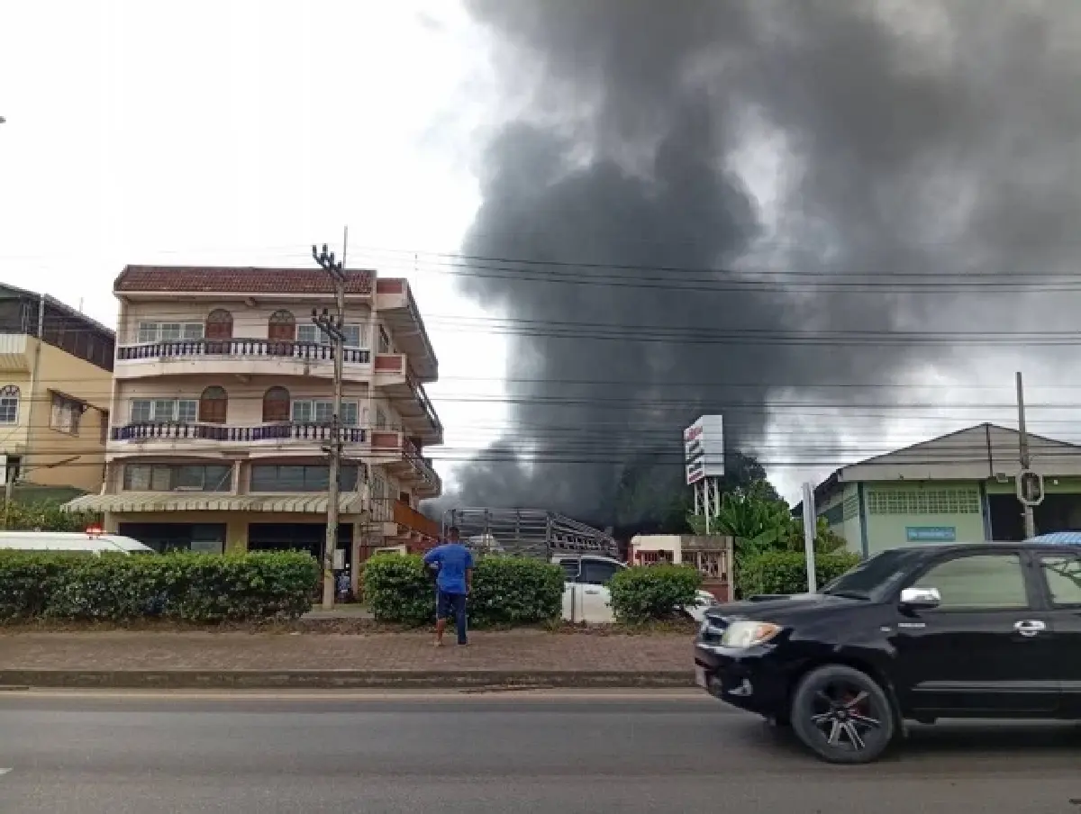 ถังน้ำมันระเบิด พื้นที่ จ.กาญจนบุรี เสียชีวิต 1 ศพ บาดเจ็บ 2 ราย