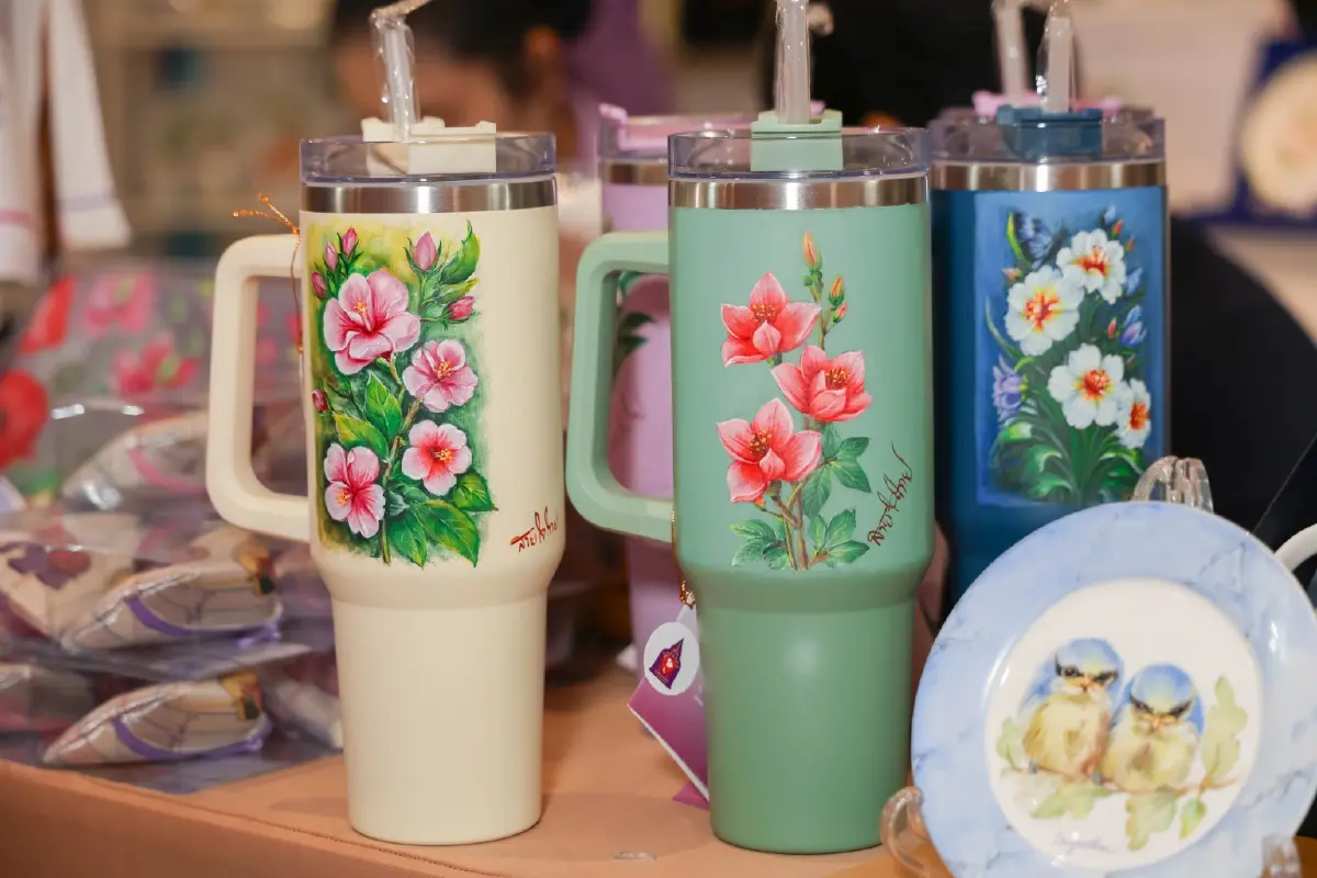 กรมสมเด็จพระเทพฯ ทรงเป็นประธานเปิดงาน สานสายใยเพื่อผลิตภัณฑ์สายใจไทย ครั้งที่ ๒๗