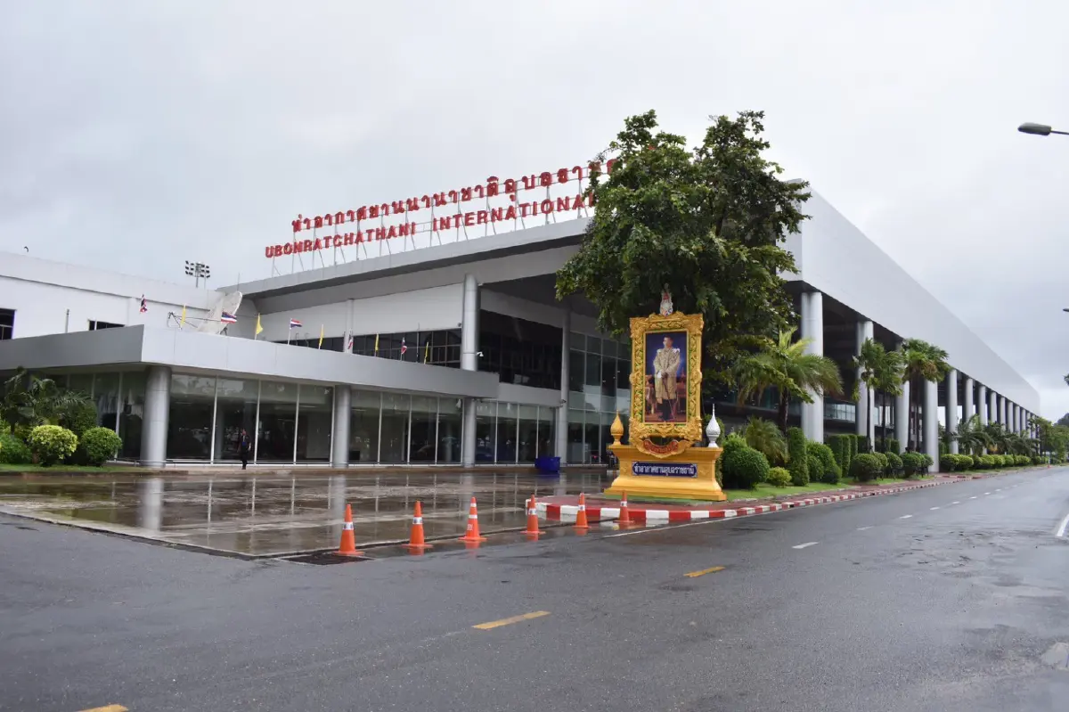 คมนาคม ดัน สนามบินอุบลฯ ฮับการบินอีสาน ยกระดับสู่สนามบินนานาชาติ