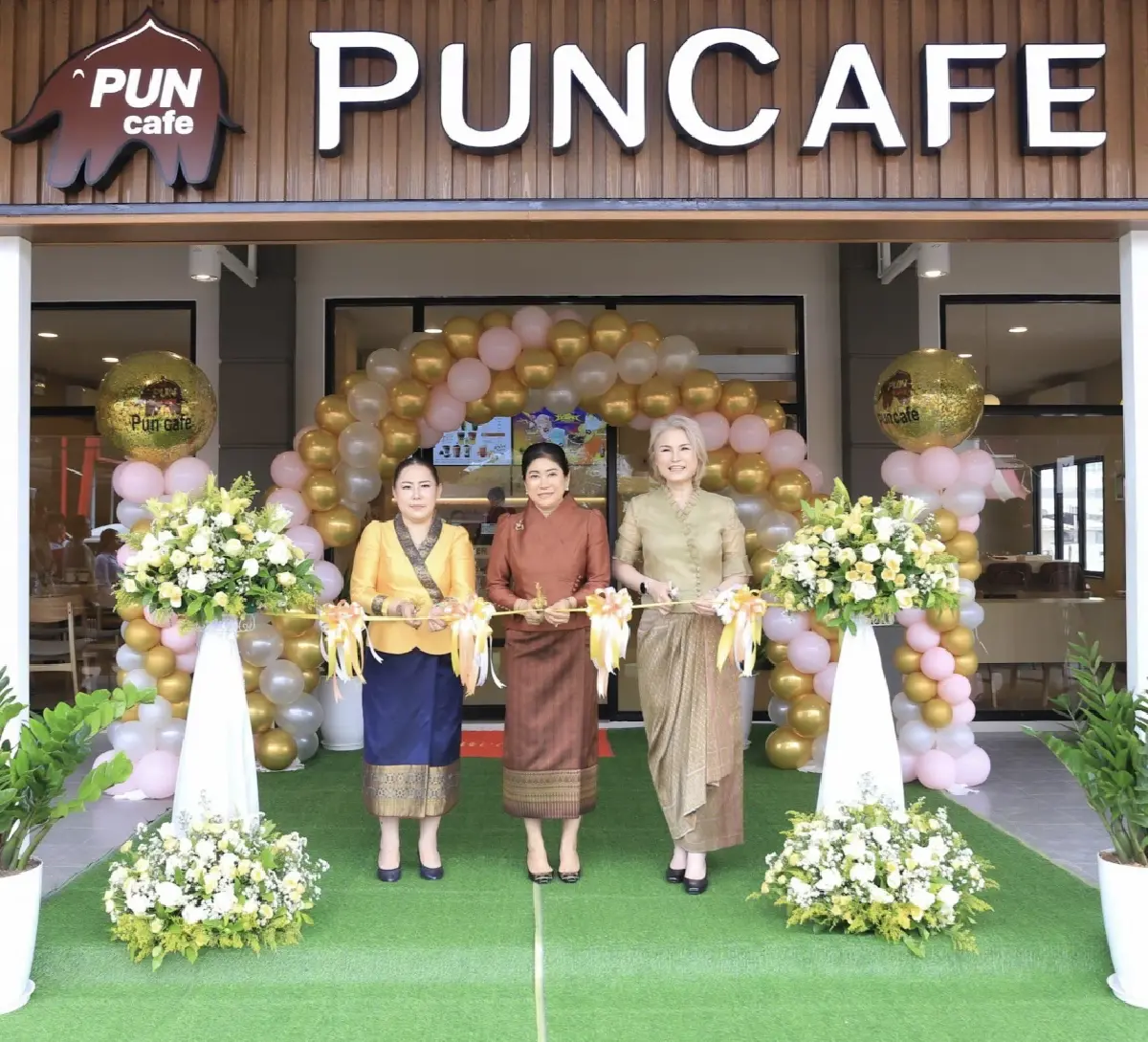 พันธุ์ไทย เดินหน้าขยายตลาด สปป.ลาว ผุด ปันคาเฟ่ สาขาใหม่ ดันยอดขายโต 2 เท่า