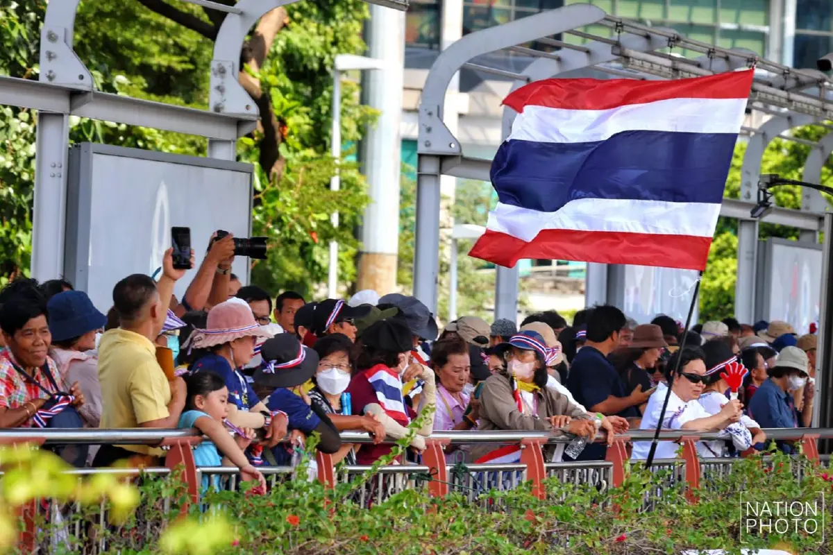 ภาพล่าสุด ม็อบชุมนุม อนุสาวรีย์ชัยฯ ตร.คุมเข้มพื้นที่ เช็กทางเลี่ยง